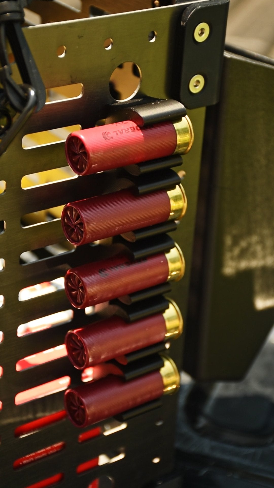 SourceKrate Shotgun Shell Clip (5 shells) image 0
